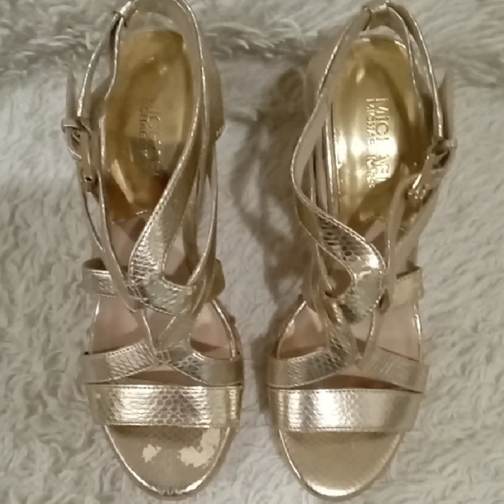 Michael Kors Elegant Gold Strappy Women's Wedges - Picture 1 of 8